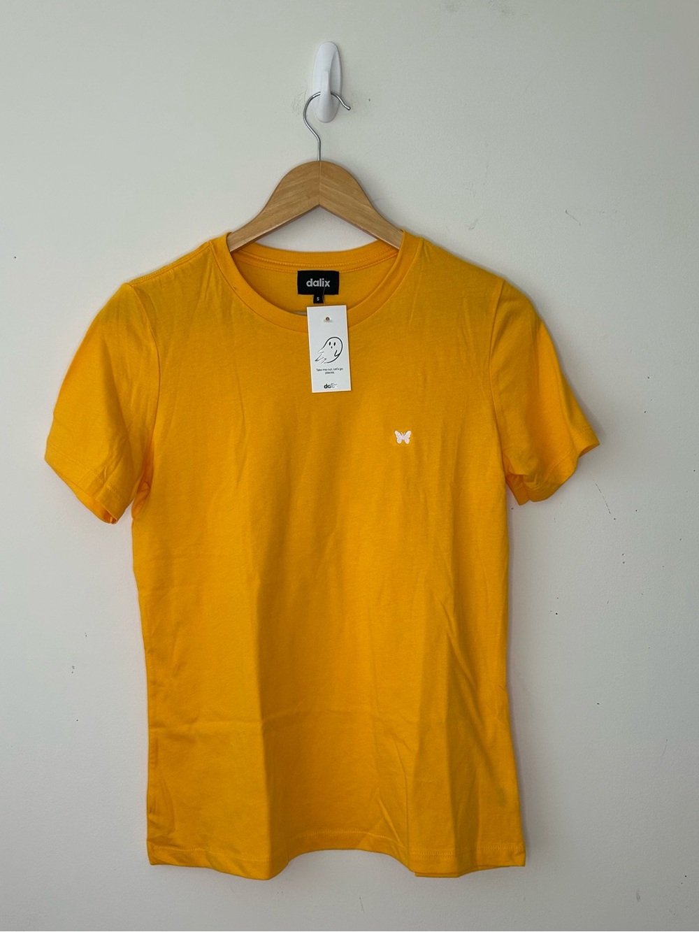 Dalix women’s Small Yellow Crew Neck Short Sleeve Butterfly Logo T-Shirt New